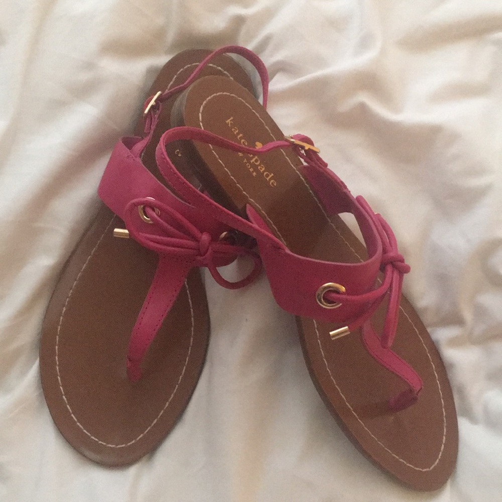 ✨🎀Kate Spade Bow sandals ♠️ 🎀✨